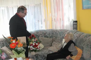 Szép korú köszöntése borítóképe