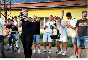 Fotók, Útirány.hu /délután, este /: