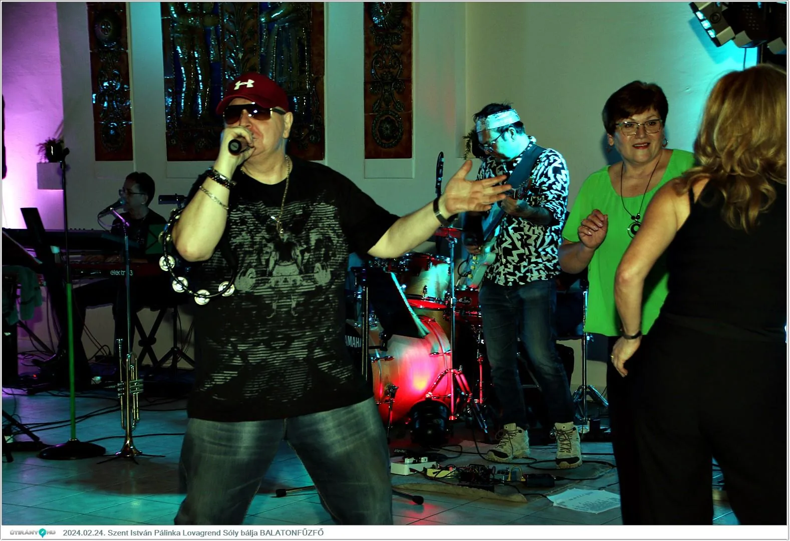 Fotók, Útirány.hu