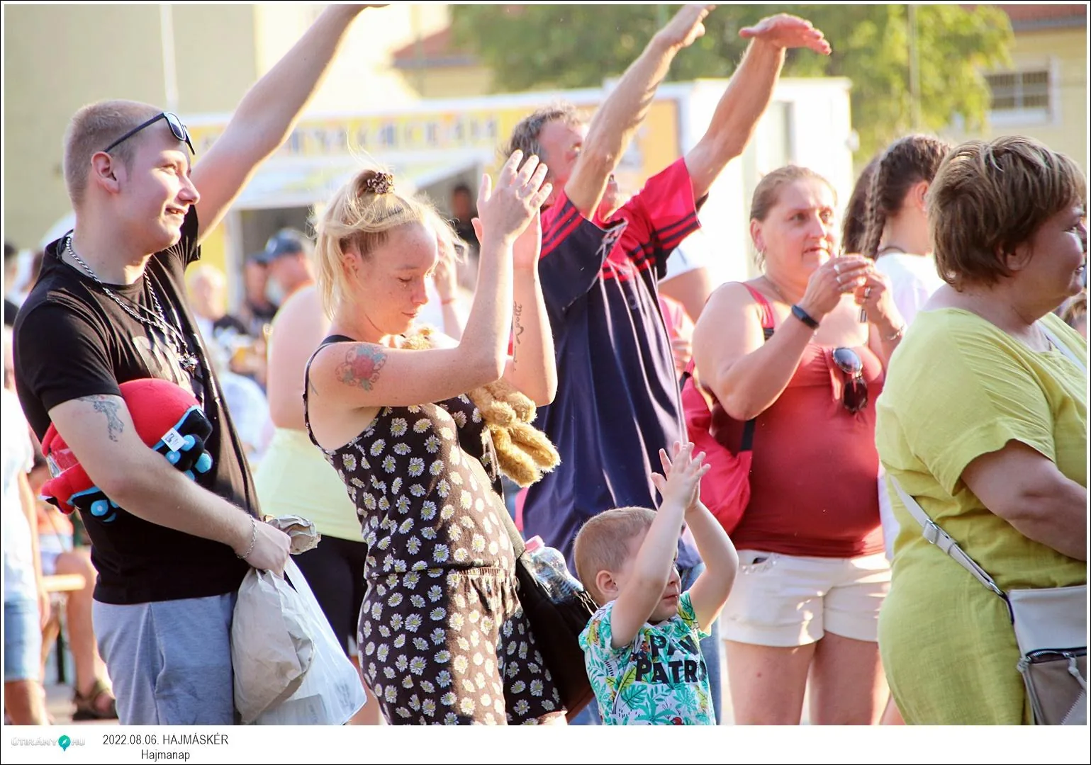 Fotók, Útirány.hu