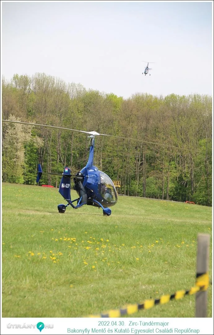 Fotók, Útirány.hu: