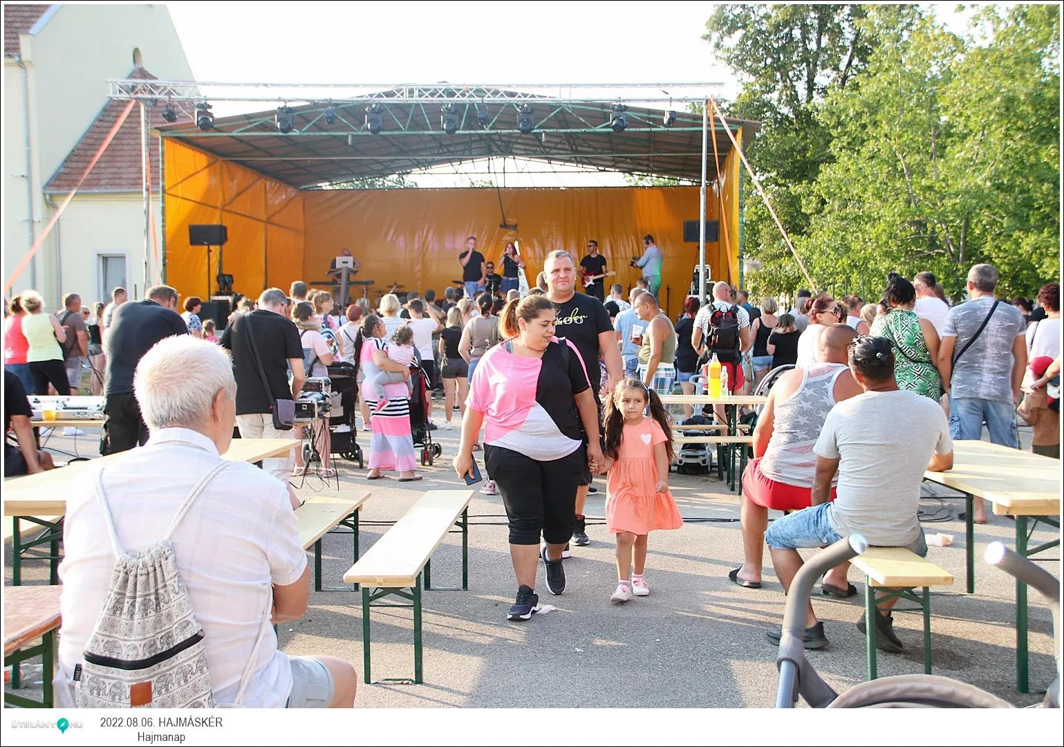 Fotók, Útirány.hu