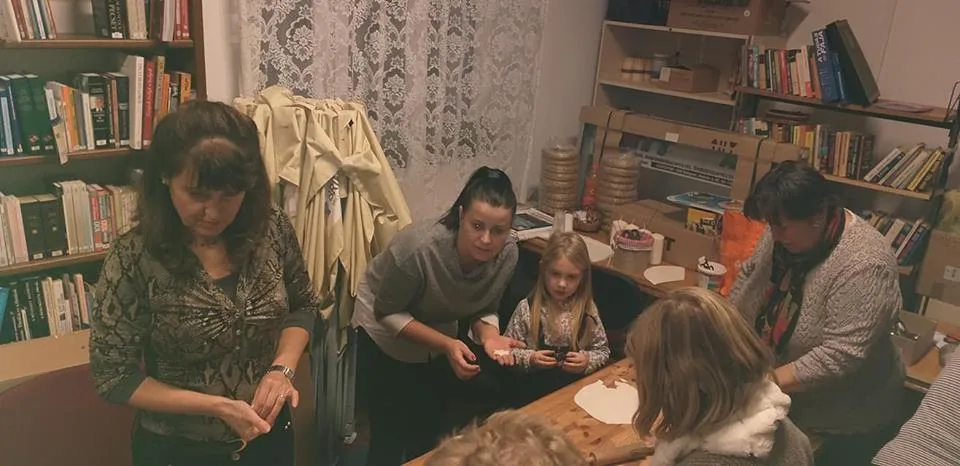 Kézműves foglalkozás 2018.12.08. fotók