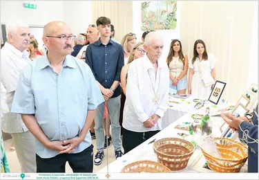 Ünnepélyes lovagavatás, pálinkaáldás és díjátadó gála