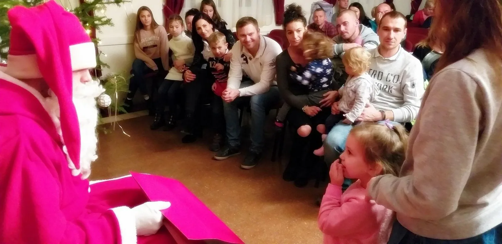 Mikulásváró Ünnepély képek