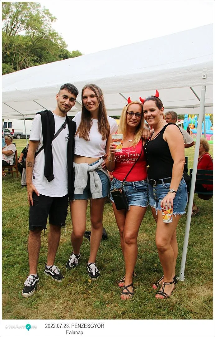 Fotók, Útirány.hu